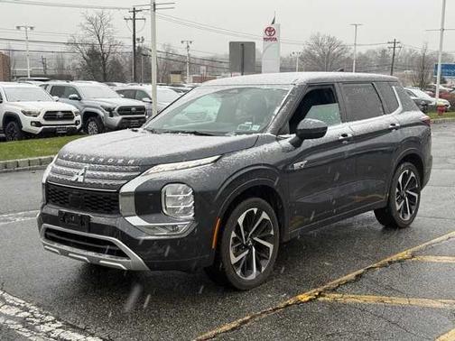2024 Mitsubishi Outlander PHEV SE S-AWC