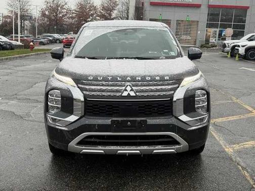 2024 Mitsubishi Outlander PHEV SE S-AWC