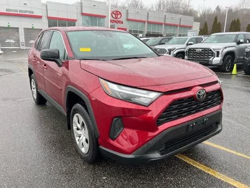 2023 Toyota RAV4 LE