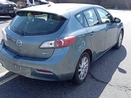 2013 Mazda Mazda3 i Touring