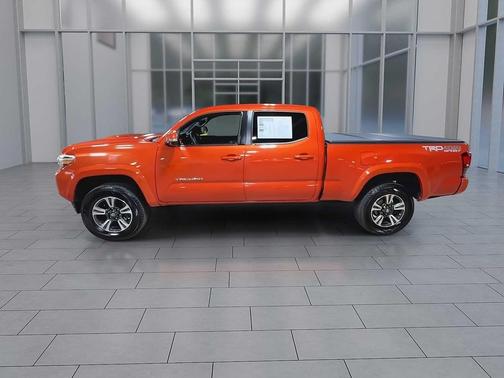 2018 Toyota Tacoma TRD Sport