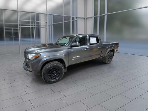 2016 Toyota Tacoma SR5