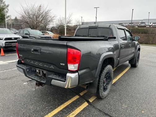 2016 Toyota Tacoma SR5