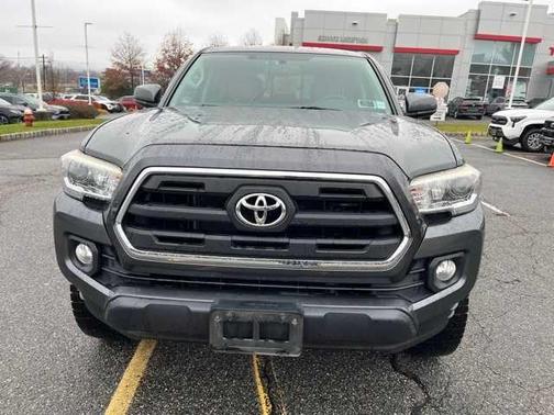 2016 Toyota Tacoma SR5