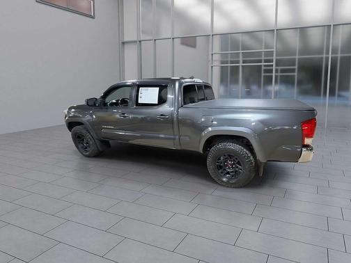 2016 Toyota Tacoma SR5