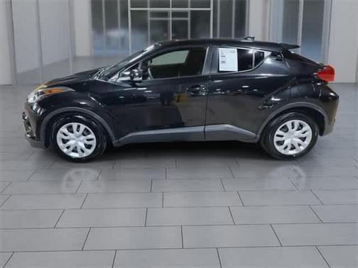 2019 Toyota C-HR LE