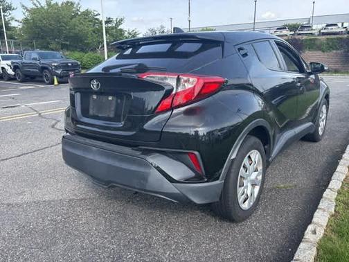 2019 Toyota C-HR LE