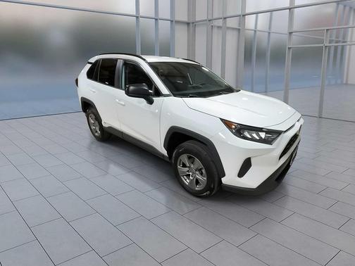 2022 Toyota RAV4 Hybrid LE