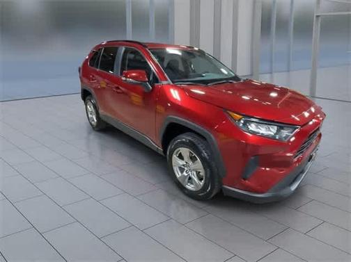 2022 Toyota RAV4 Hybrid LE