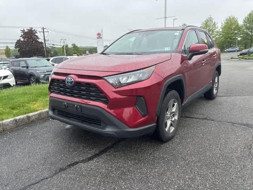 2022 Toyota RAV4 Hybrid LE