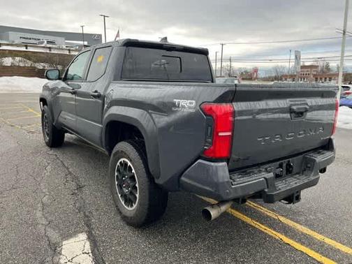 2025 Toyota Tacoma Hybrid TRD Off Road