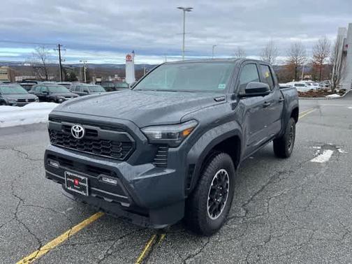2025 Toyota Tacoma Hybrid TRD Off Road