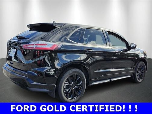 2024 Ford Edge SE