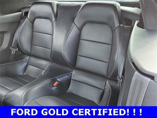 2023 Ford Mustang ECOBOOST PREMIUM