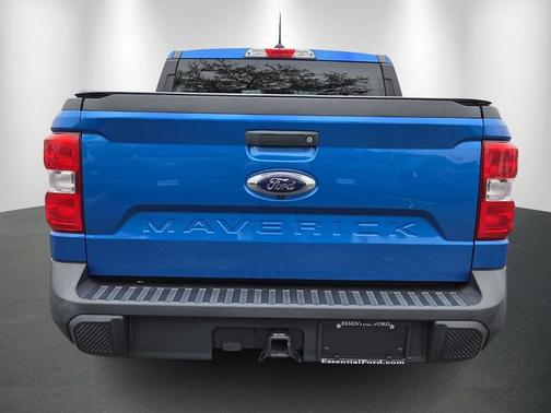 VELOCITY BLUE METALLIC 2022 Ford Maverick XL