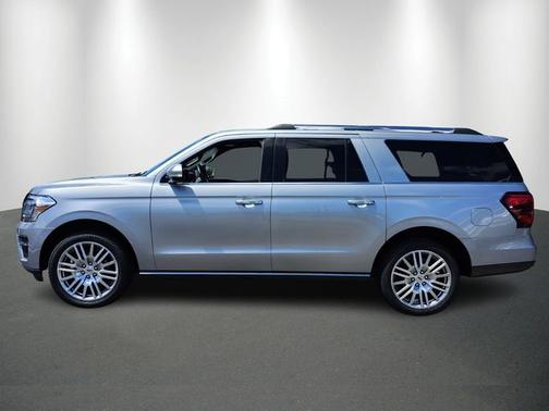 ICONIC SILVER METALLIC 2024 Ford Expedition LIMITED