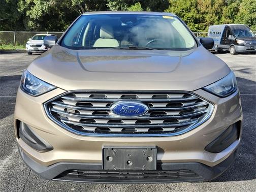2021 Ford Edge SE