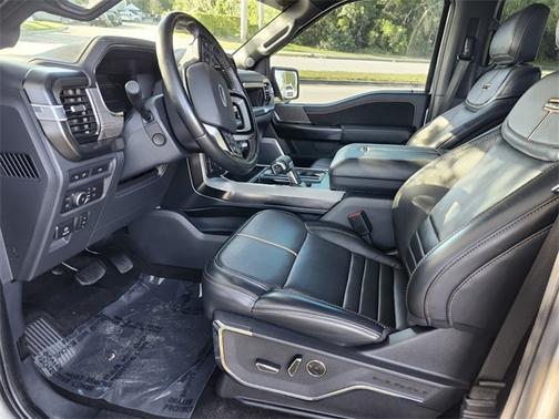 2022 Ford F-150 PLATINUM