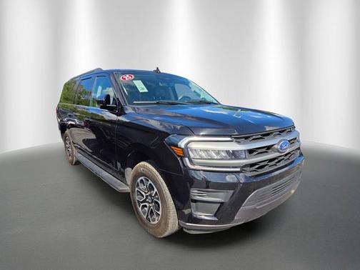 AGATE BLACK METALLIC 2024 Ford Expedition XLT