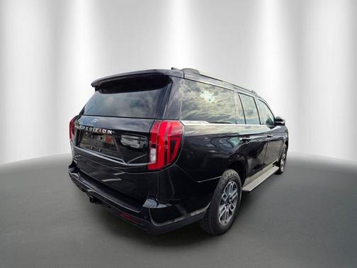 AGATE BLACK METALLIC 2025 Ford Expedition ACTIVE