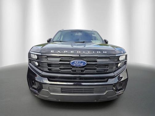 AGATE BLACK METALLIC 2025 Ford Expedition ACTIVE