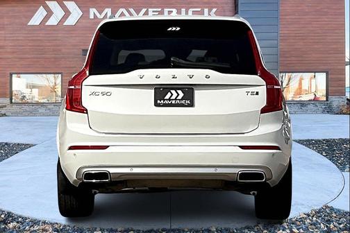 2021 Volvo XC90 T5 Momentum