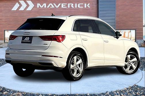 2021 Audi Q3 40 Premium