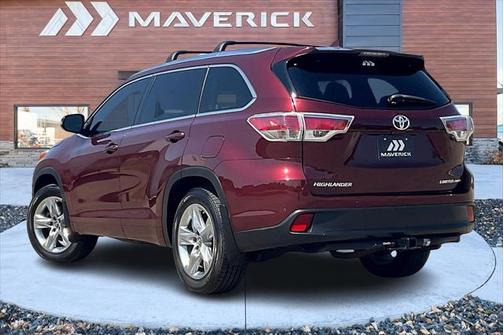 2016 Toyota Highlander Limited Platinum