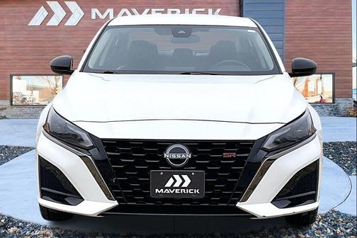2023 Nissan Altima SR Intelligent AWD