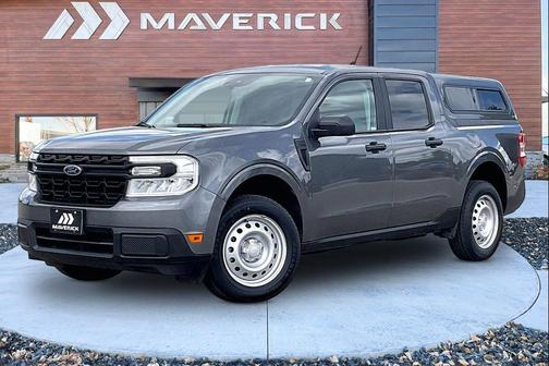 Carbonized Gray Metallic 2023 Ford Maverick XL