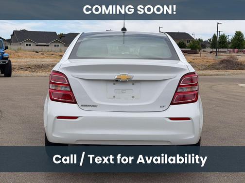 Summit White 2018 Chevrolet Sonic LT