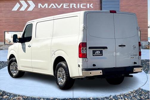 2016 Nissan NV Cargo NV3500 HD S V8