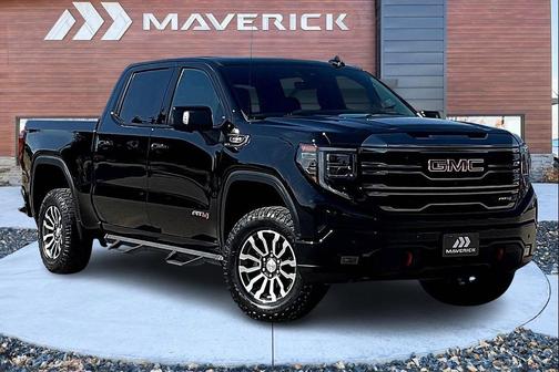 2023 GMC Sierra 1500 AT4
