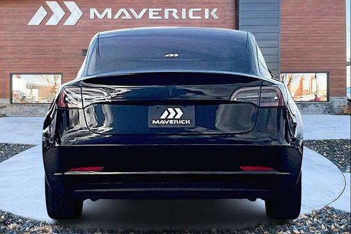 2018 Tesla Model 3 Mid Range