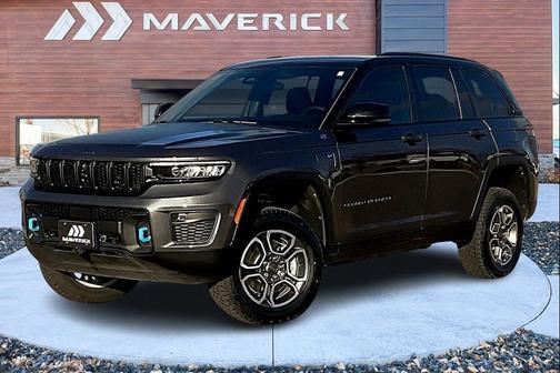 2022 Jeep Grand Cherokee 4xe Trailhawk