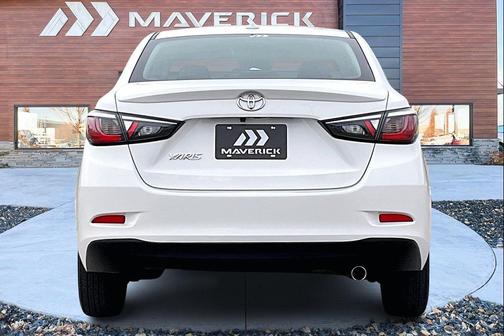 2019 Toyota Yaris Sedan LE