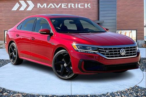 2021 Volkswagen Passat 2.0T R-Line