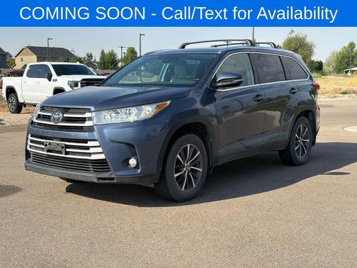Shoreline Mist 2019 Toyota Highlander XLE