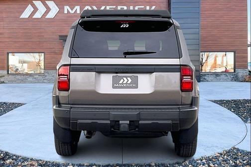 Meteor Shower 2025 Toyota Land Cruiser 1958