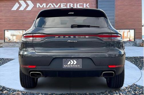 2021 Porsche Macan Base