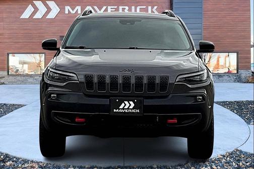 2022 Jeep Cherokee Trailhawk