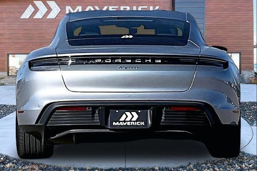 2022 Porsche Taycan Base