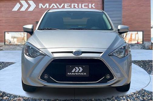 2020 Toyota Yaris Sedan LE