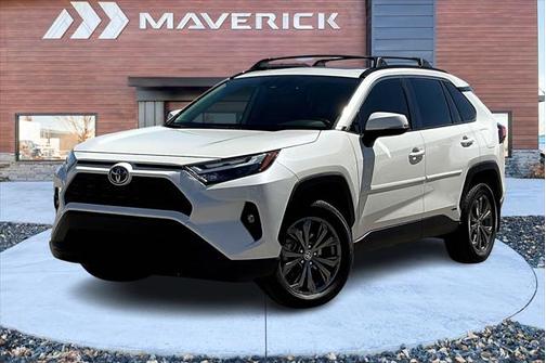 2022 Toyota RAV4 Hybrid XLE Premium
