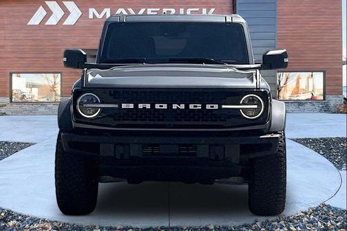 Carbonized Gray Metallic 2024 Ford Bronco Wildtrak