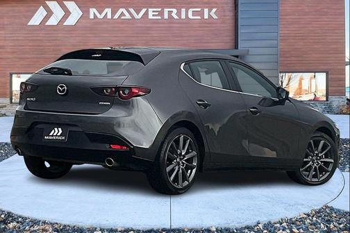 2023 Mazda Mazda3 FWD w/Preferred Package