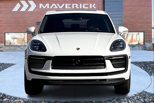 2023 Porsche Macan S