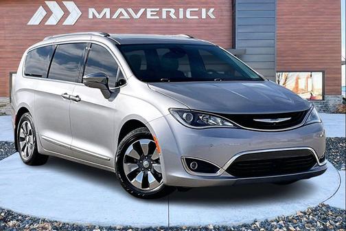 2018 Chrysler Pacifica Hybrid Limited