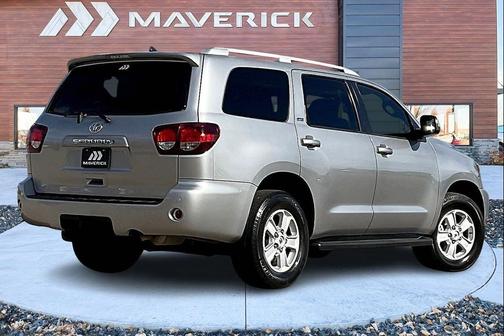2019 Toyota Sequoia SR5