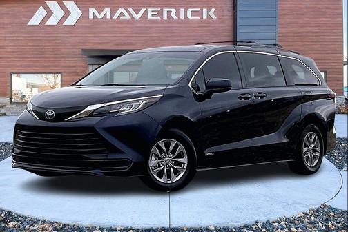 2021 Toyota Sienna LE